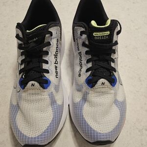 Size 10 1/2 new balance sneaker